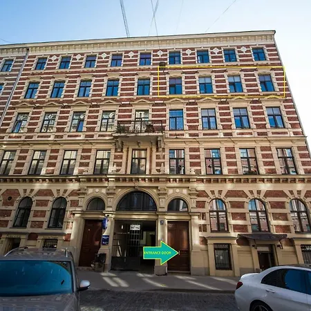 Хостел Riley's Place *