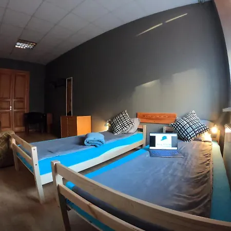 Riley's Place Хостел Рига