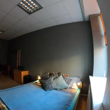 Riley's Place Хостел