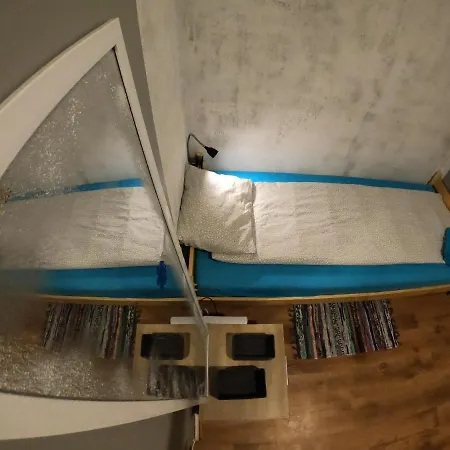 Riley's Place Хостел